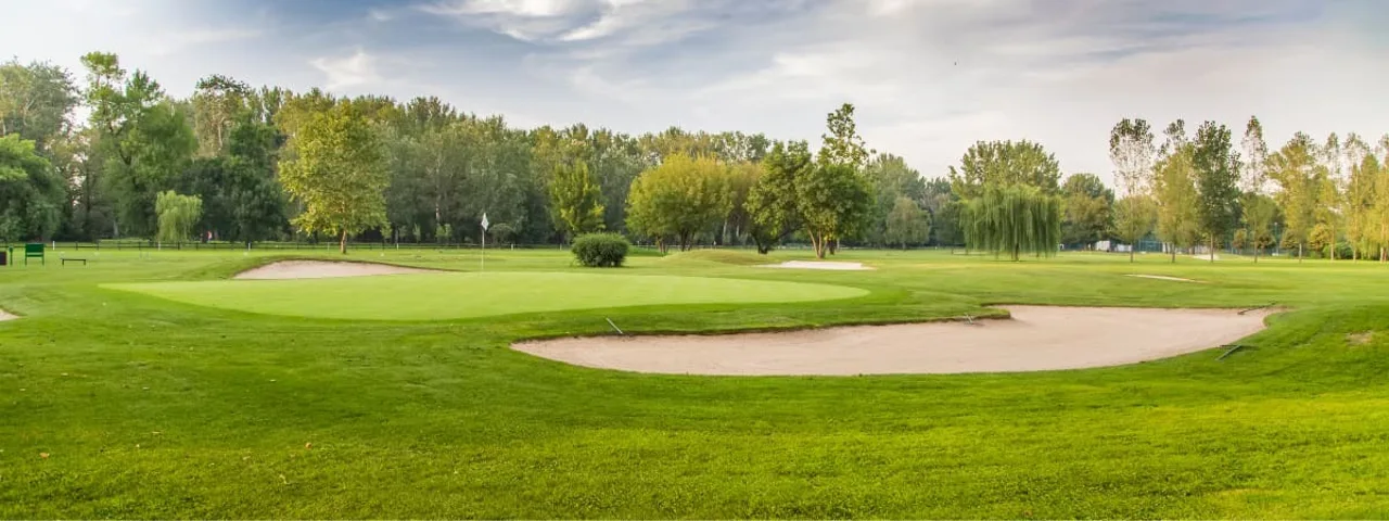Fernland-maintained golf course, NSW Australia