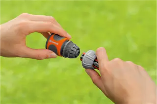 13mm Hose Connector