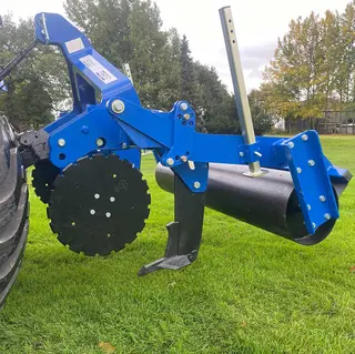 TDS2 Sub Surface Sports Turf Decompactor